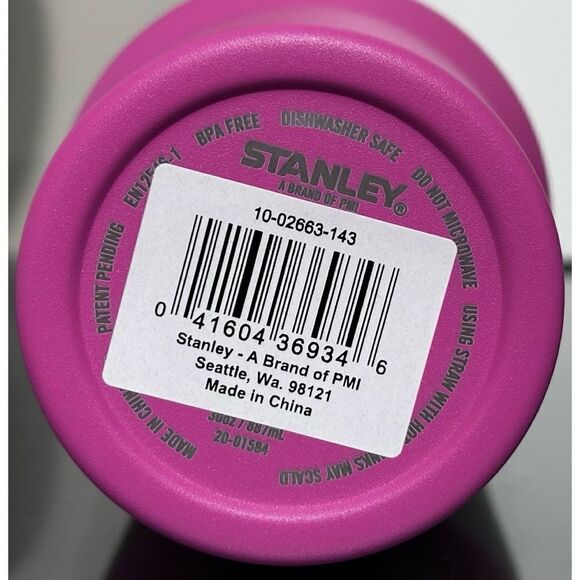 Stanley Adventure Quencher 30oz Tumbler- AZALEA PINK - Picture 4 of 4